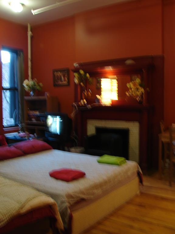 Harlem Bed And Breakfast New York Room photo